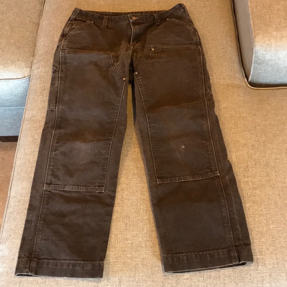 Carhartt cargo pants size 8 short